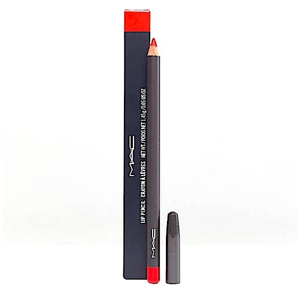 MAC Cosmetics Lip Liner in Ruby Woo - Picture 15 of 16